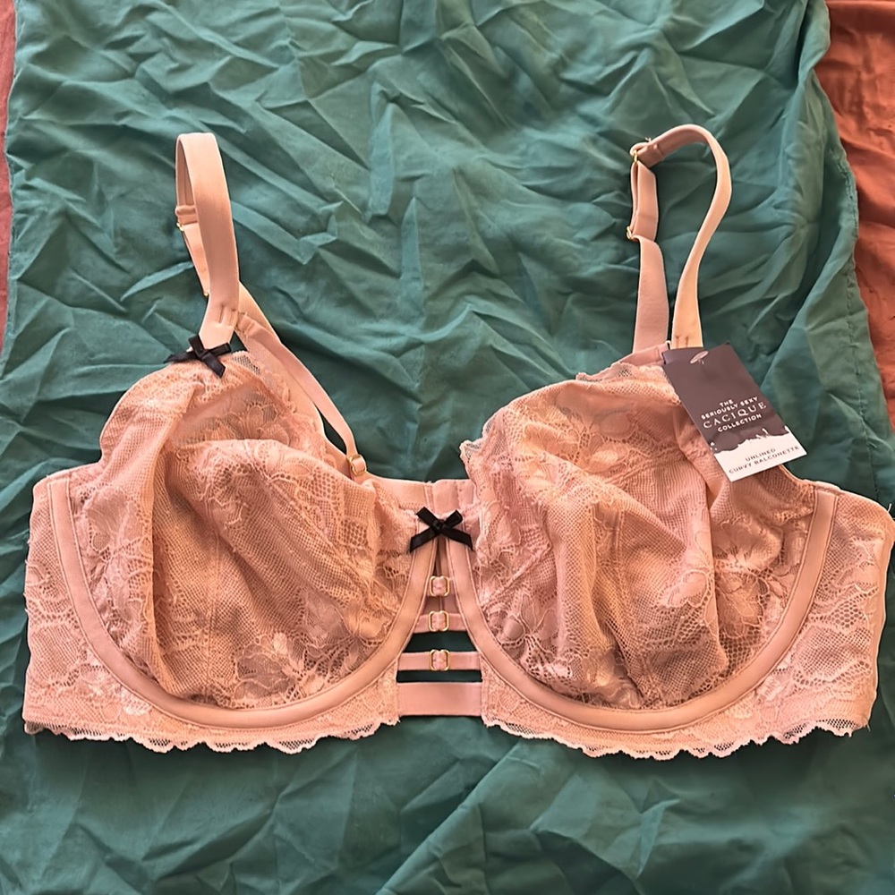 CACIQUE Unlined Curvy Balconette